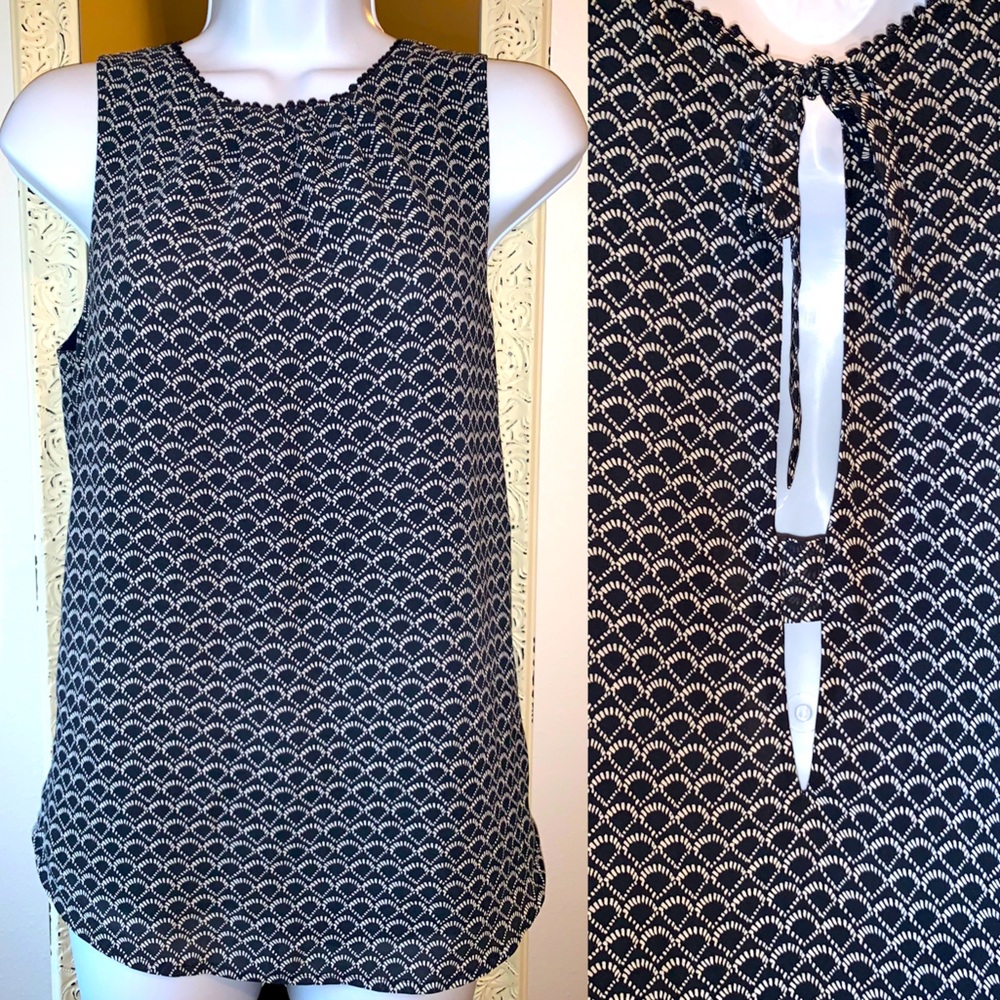 H&M Sleeveless Blouse